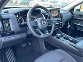 Thumbnail of 2025 Everest White P Nissan Pathfinder