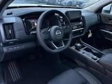 Thumbnail of 2025 Everest White P Nissan Pathfinder