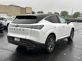 Thumbnail of 2025 White / Black Nissan Murano