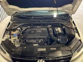 Thumbnail of 2016 Pure White Volkswagen Jetta