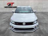 Thumbnail of 2016 Pure White Volkswagen Jetta