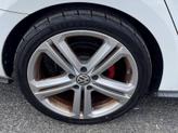 Thumbnail of 2016 Pure White Volkswagen Jetta