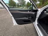 Thumbnail of 2021 Glacial White Pearl Kia K5