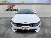 Thumbnail of 2021 Glacial White Pearl Kia K5