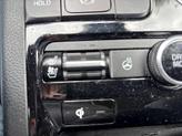 Thumbnail of 2021 Glacial White Pearl Kia K5