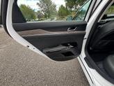 Thumbnail of 2021 Glacial White Pearl Kia K5