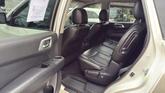 Thumbnail of 2017 White Nissan Pathfinder