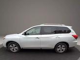 Thumbnail of 2017 Silver Nissan Pathfinder