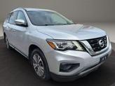 Thumbnail of 2017 Silver Nissan Pathfinder