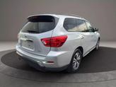 Thumbnail of 2017 Silver Nissan Pathfinder