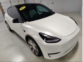 Thumbnail of 2022 Pearl White Multi-Coat Tesla Model Y