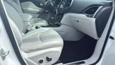 Thumbnail of 2019 Bright White Clearcoat Jeep Cherokee