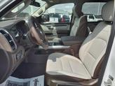 Thumbnail of 2025 Ivory White Tri-Coat Pearlcoat RAM 1500