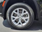 Thumbnail of 2021 Diamond Black Crystal Pearlcoat Jeep Grand Cherokee L