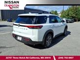 Thumbnail of 2025 Everest White Pearl Tricoat Nissan Pathfinder