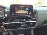 Thumbnail of 2025 Everest White Pearl Tricoat Nissan Pathfinder