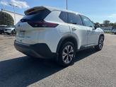 Thumbnail of 2021 Pearl White Tricoat Nissan Rogue