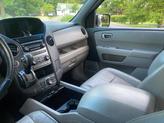 Thumbnail of 2015 White Honda Pilot
