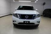 Thumbnail of 2015 Glacier White Nissan Pathfinder