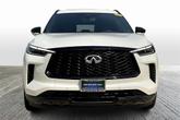 Thumbnail of 2025 Majestic White INFINITI QX60