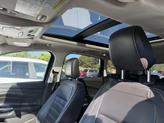 Thumbnail of 2018 White Platinum Metallic Tri-Coat Ford Escape