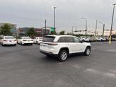 Thumbnail of 2023 Bright White Clearcoat Jeep Grand Cherokee
