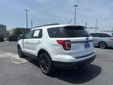 Thumbnail of 2019 Oxford White Ford Explorer