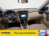 Thumbnail of 2017 White Nissan Rogue