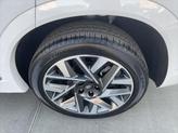 Thumbnail of 2023 Quartz White Hyundai SANTA FE