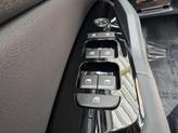 Thumbnail of 2025 Snow White Pearl Kia Sportage Hybrid