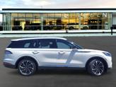 Thumbnail of 2025 White Metallic Lincoln Aviator