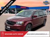 Photo of 2017 Octane Red Pearlcoat Dodge Grand Caravan