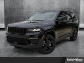 Photo of 2025 Diamond Black Crystal Pearlcoat Jeep Grand Cherokee L