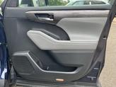 Thumbnail of 2022  Toyota Highlander Hybrid