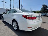 Thumbnail of 2013 White Lexus ES 300h