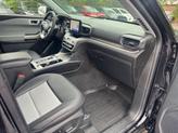 Thumbnail of 2022 Agate Black Metallic Ford Explorer