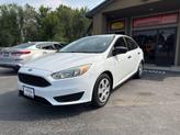 Thumbnail of 2015 White Ford Focus