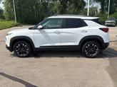 Thumbnail of 2023 Summit White Chevrolet Trailblazer