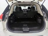 Thumbnail of 2018 White Nissan Rogue
