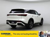 Thumbnail of 2024 White INFINITI QX60