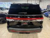 Thumbnail of 2022 Infinite Black Metallic Clearcoat Lincoln Navigator