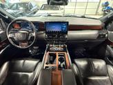 Thumbnail of 2022 Infinite Black Metallic Clearcoat Lincoln Navigator