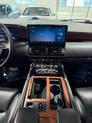Thumbnail of 2022 Infinite Black Metallic Clearcoat Lincoln Navigator