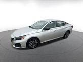 Thumbnail of 2024 Brilliant Silver Metallic Nissan Altima
