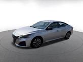 Thumbnail of 2024 Brilliant Silver Metallic Nissan Altima