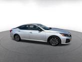 Thumbnail of 2024 Brilliant Silver Metallic Nissan Altima