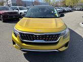 Thumbnail of 2023 Starbright Yellow/Black Roof Kia Seltos