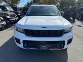 Thumbnail of 2023 Bright White Clearcoat Jeep Grand Cherokee 4xe
