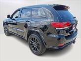Thumbnail of 2021 Diamond Black Crystal Pearlcoat Jeep Grand Cherokee