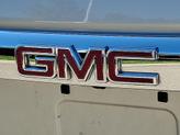 Thumbnail of 2016 Sparkling Silver Metallic GMC Yukon